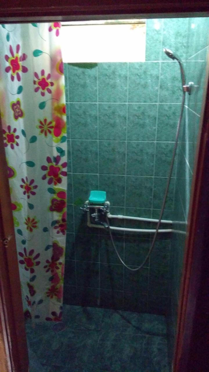 Hostel 48A Тбилиси Экстерьер фото